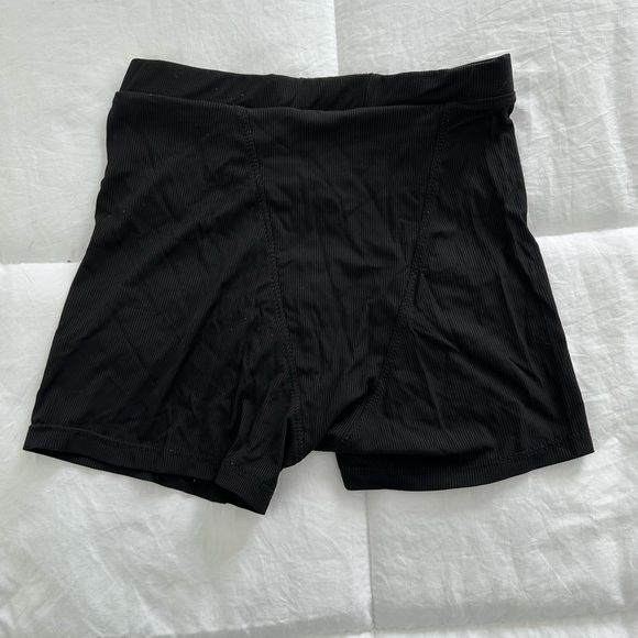 adika SIMPLE fitted black boxer short - Picture 6 of 6